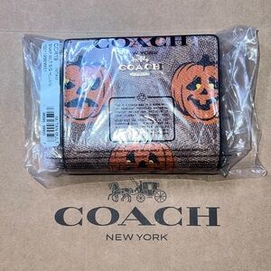 COACH Pumpkin Print Snap Wallet 🎃w CCR19 In Signature Canvas NWT AUTHENTIC